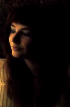 kate-bush67.jpg (12395 octets)